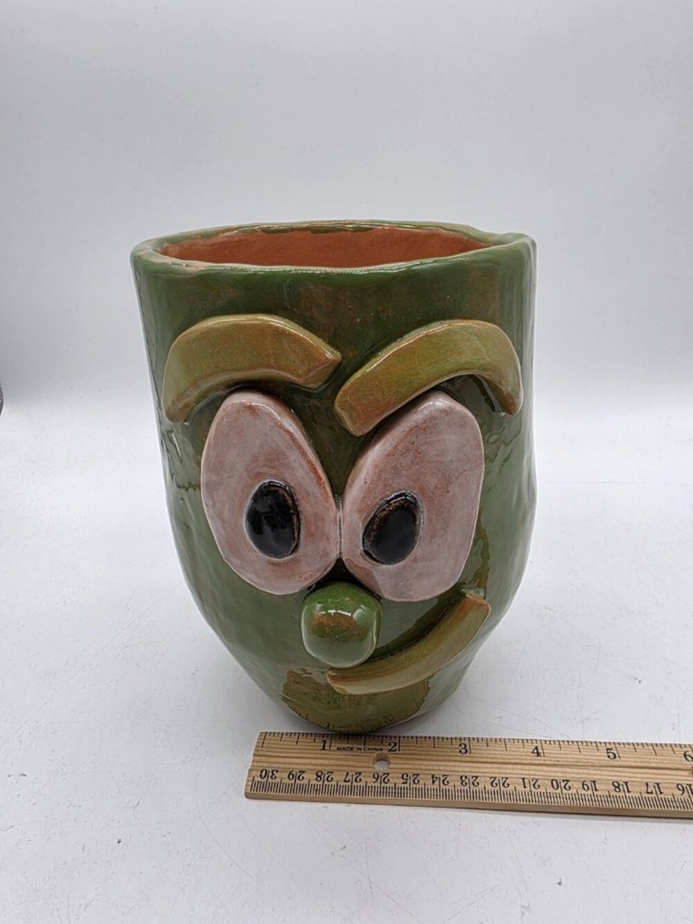 Art Pottery Green 3D Face Planter Pot Gumby Veggie Tales Whimsical Signed DA - Picture 8 of 11